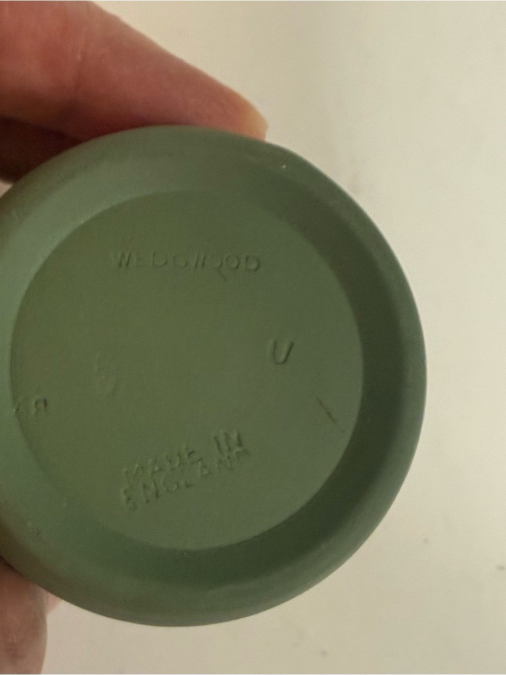 Green Jasperware Wedgwood Trinket Dish & Lighter - Picture 3 of 11